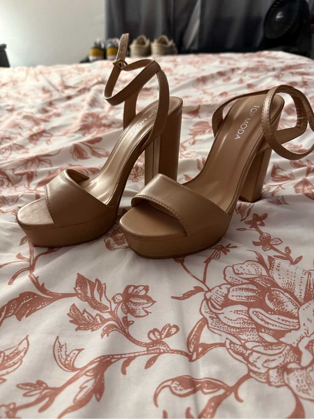 TOP Moda Cognac Platform Ankle-Strap Block Heels